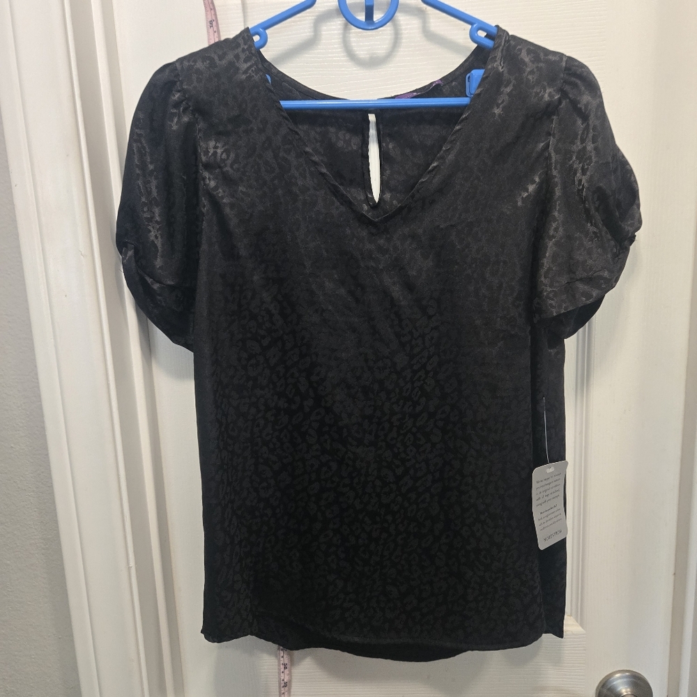 West Kei Leopard Print Top Size M Nwt